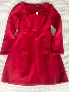 GAP Red Long Sleeve Fit-and-Flare Dress NWT sized 0 and 4